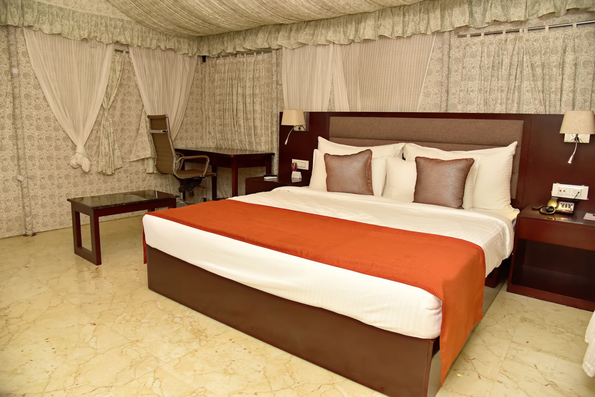Hotel Pride & Convention Centre 5*