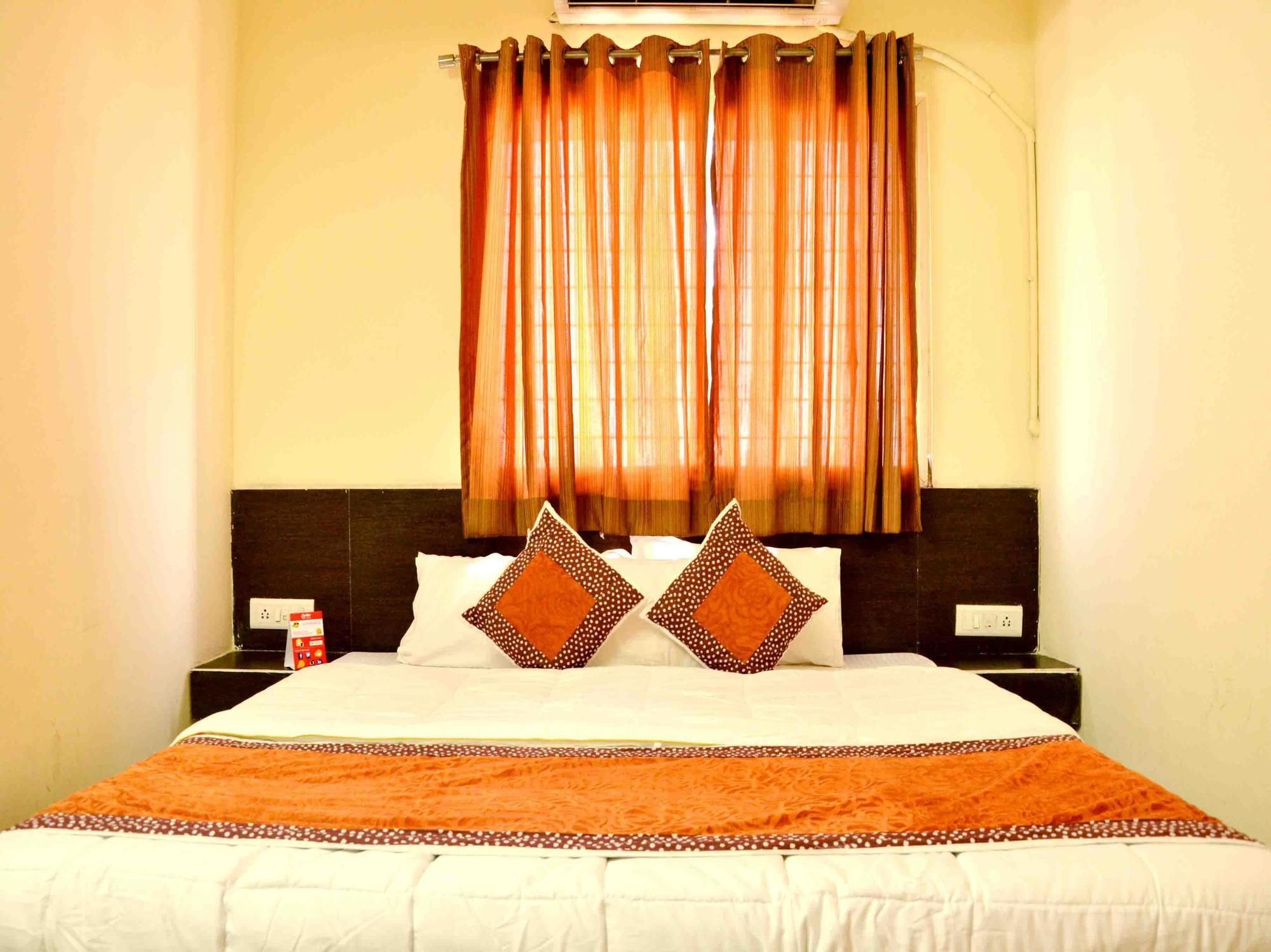 Vijay Nagar Hotel Indore