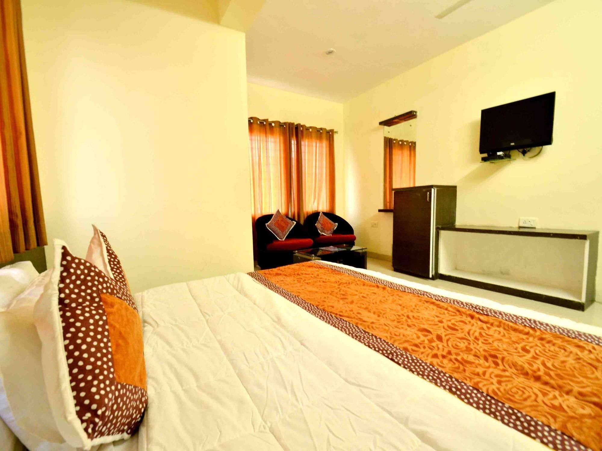 Vijay Nagar Hotel Indore