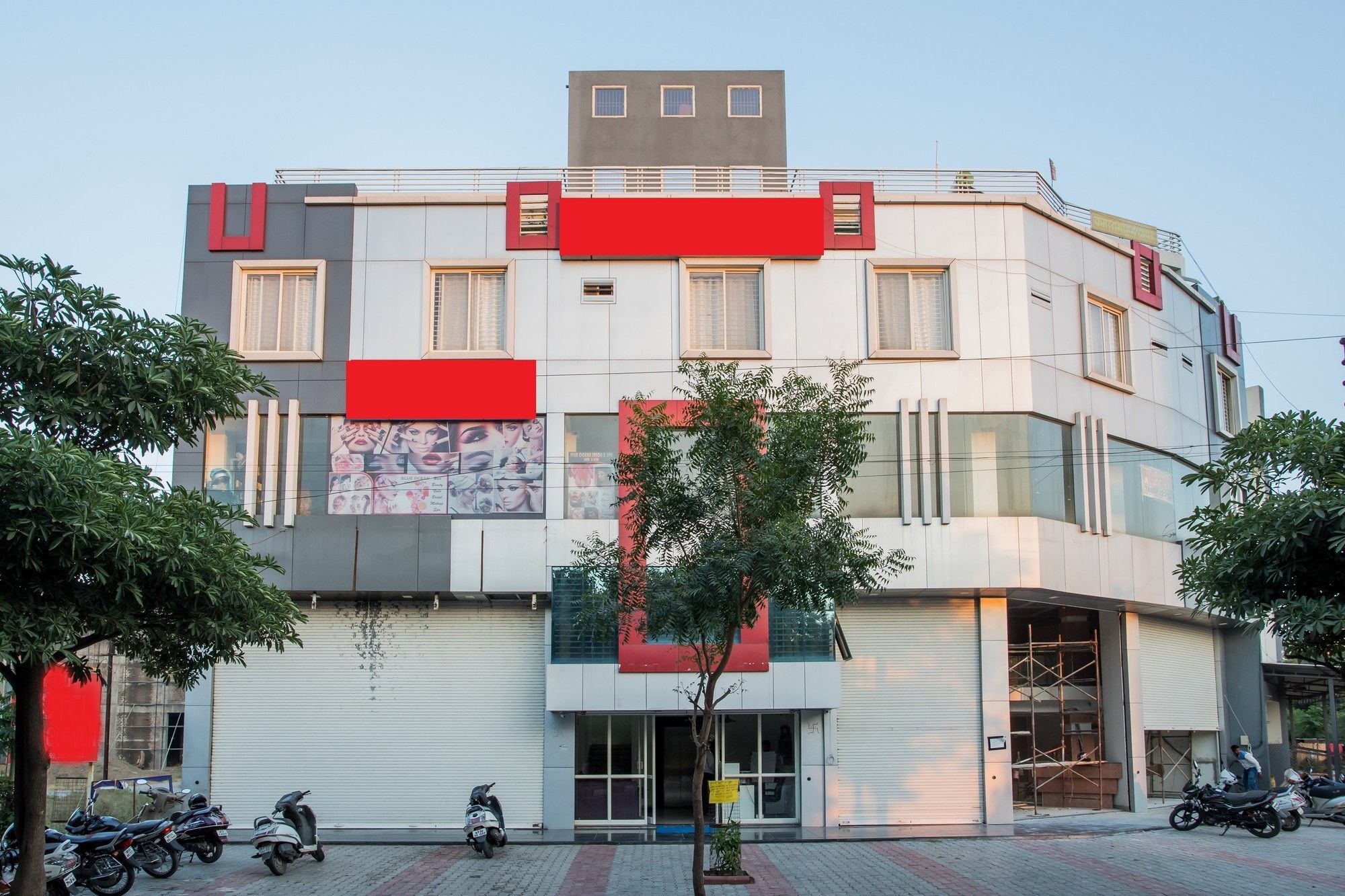 Fabhotel Prime Om Epic Vijay Nagar Hotel Indore