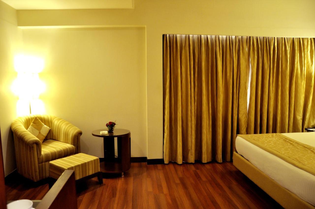 Hotel Surestay By Western Indore