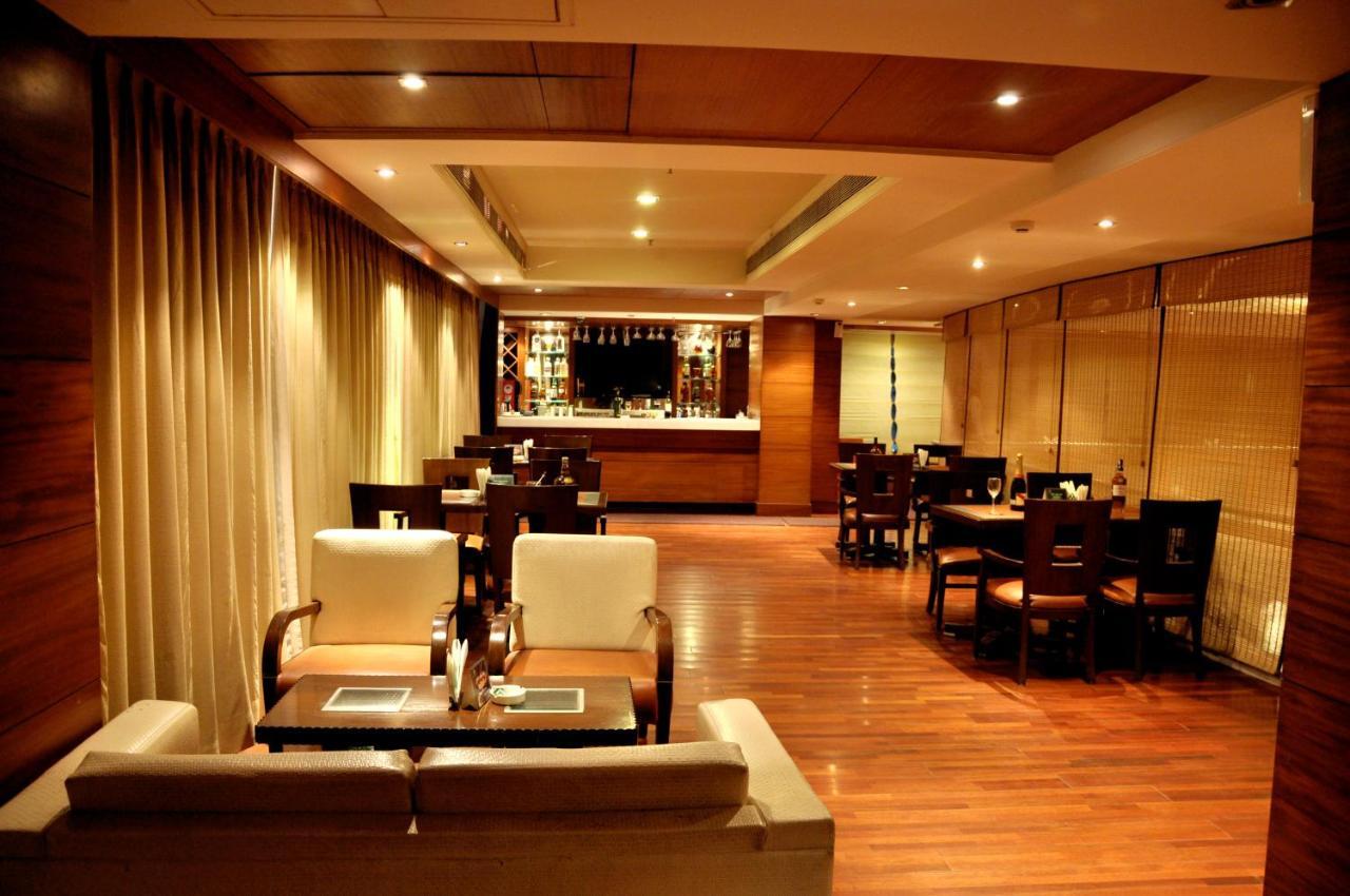 Surestay By Western Hotel 4*