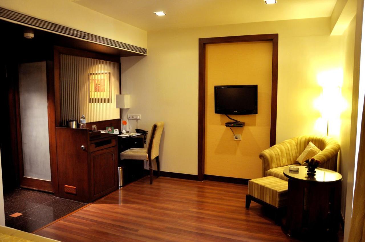Surestay By Western
