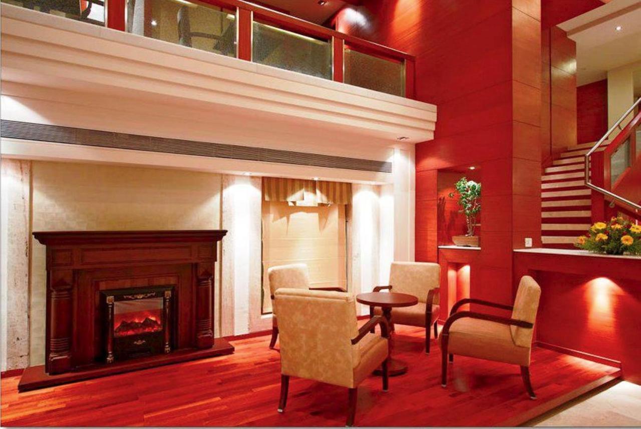 Surestay By Western Hotel