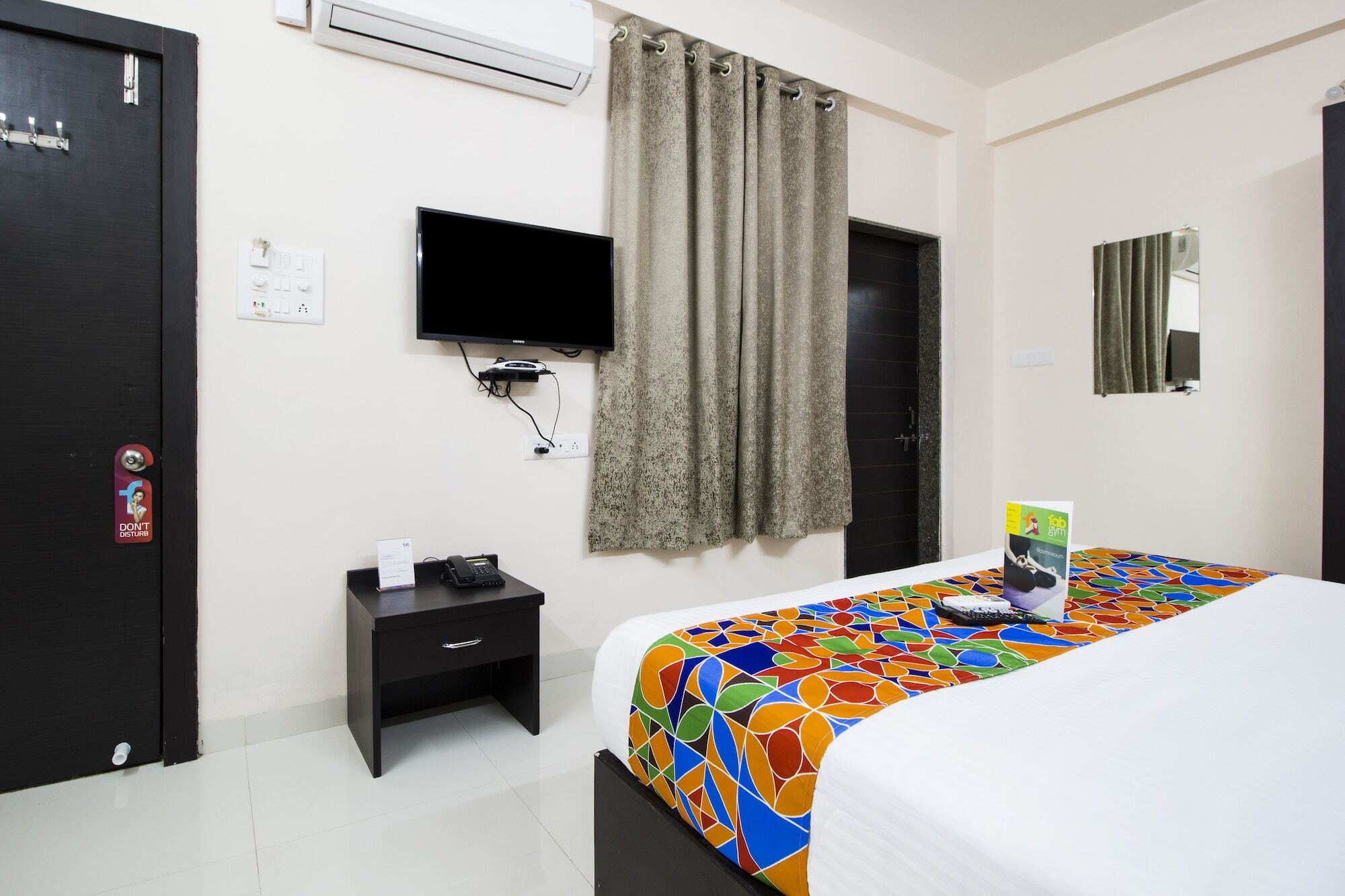 Hotel Fabhotel Grand Valley Indore