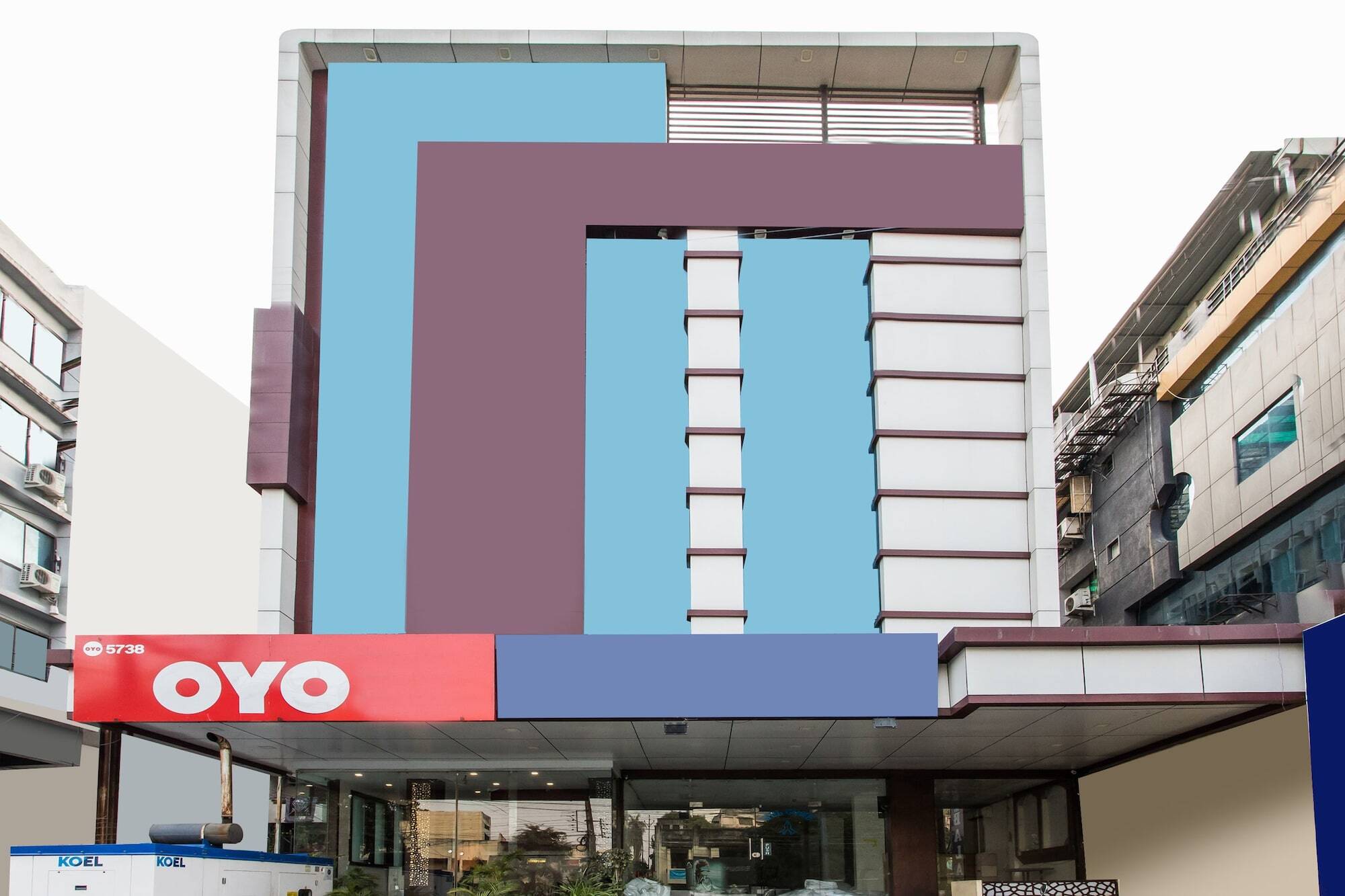 Hotel Oyo Flagship 19147 South Tukoganj Indore