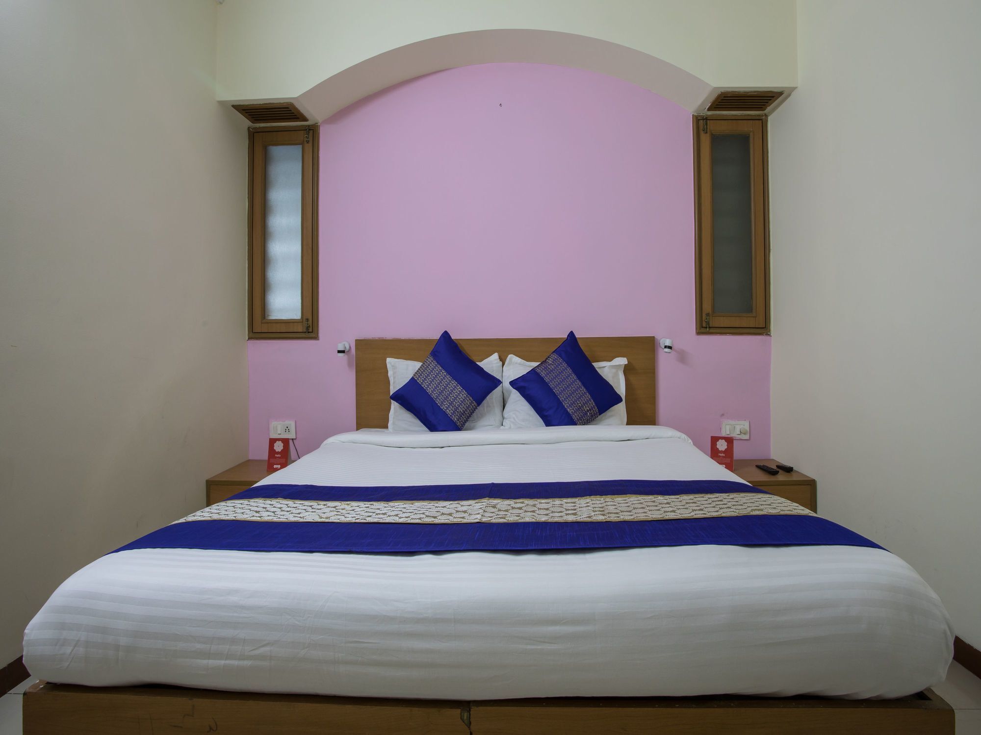 Oyo 3883 Grande Royale Indore