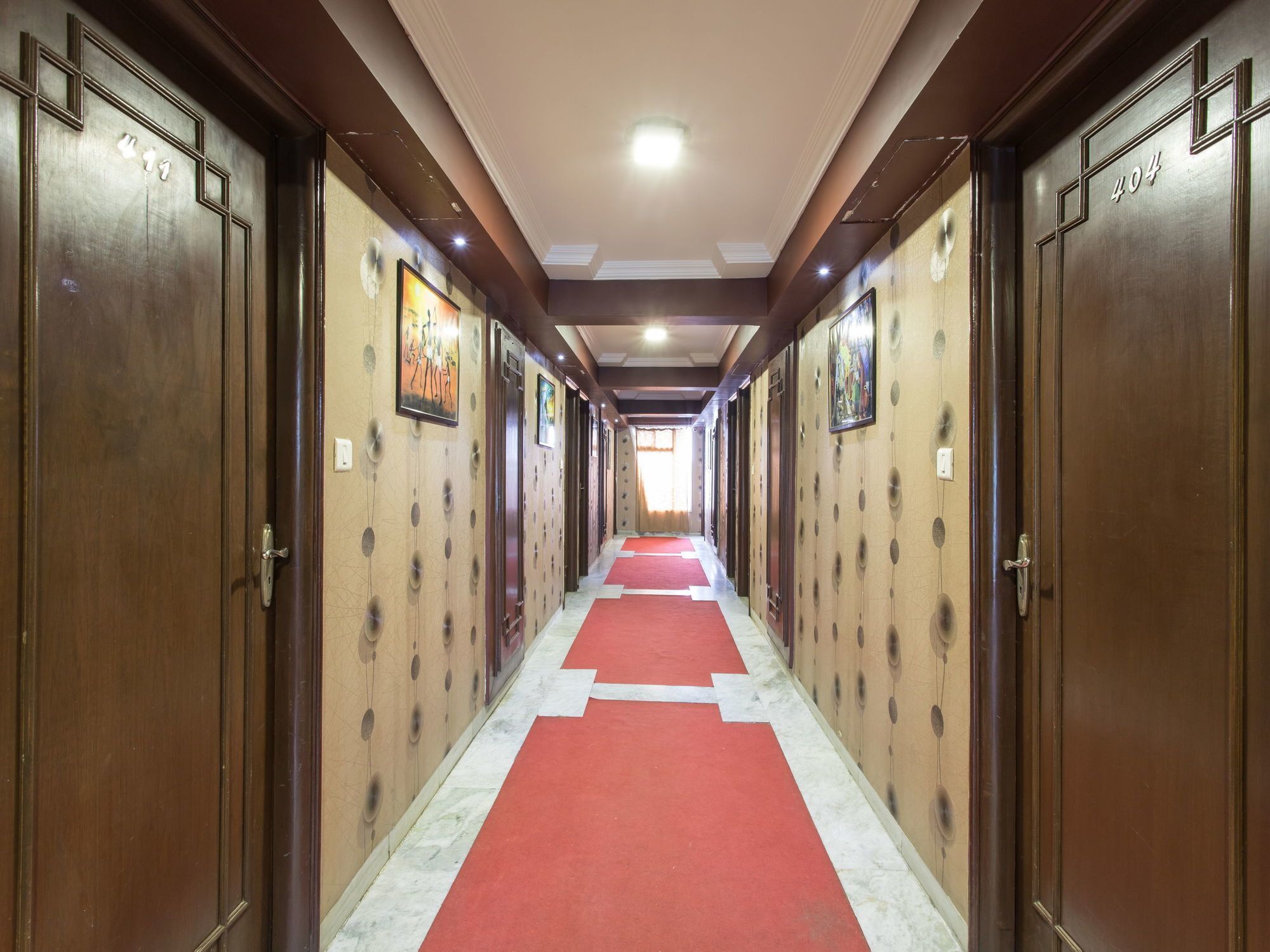 Hotel Oyo 3883 Grande Royale