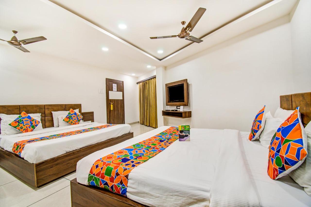 Hotel Fabhotel Rajnandani Residency Bhawarkua Indore