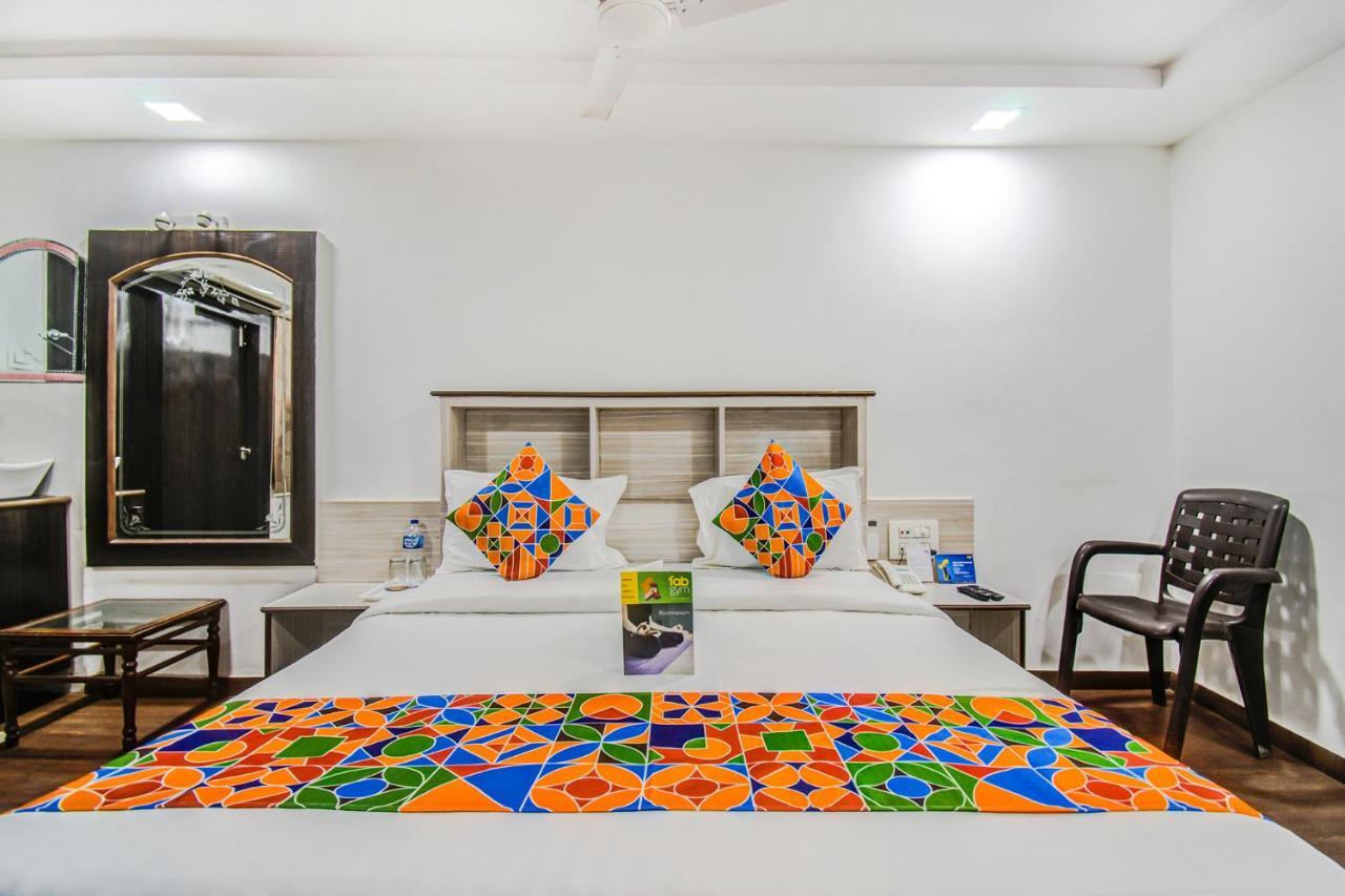 Fabhotel Rajnandani Residency Bhawarkua Hotel
