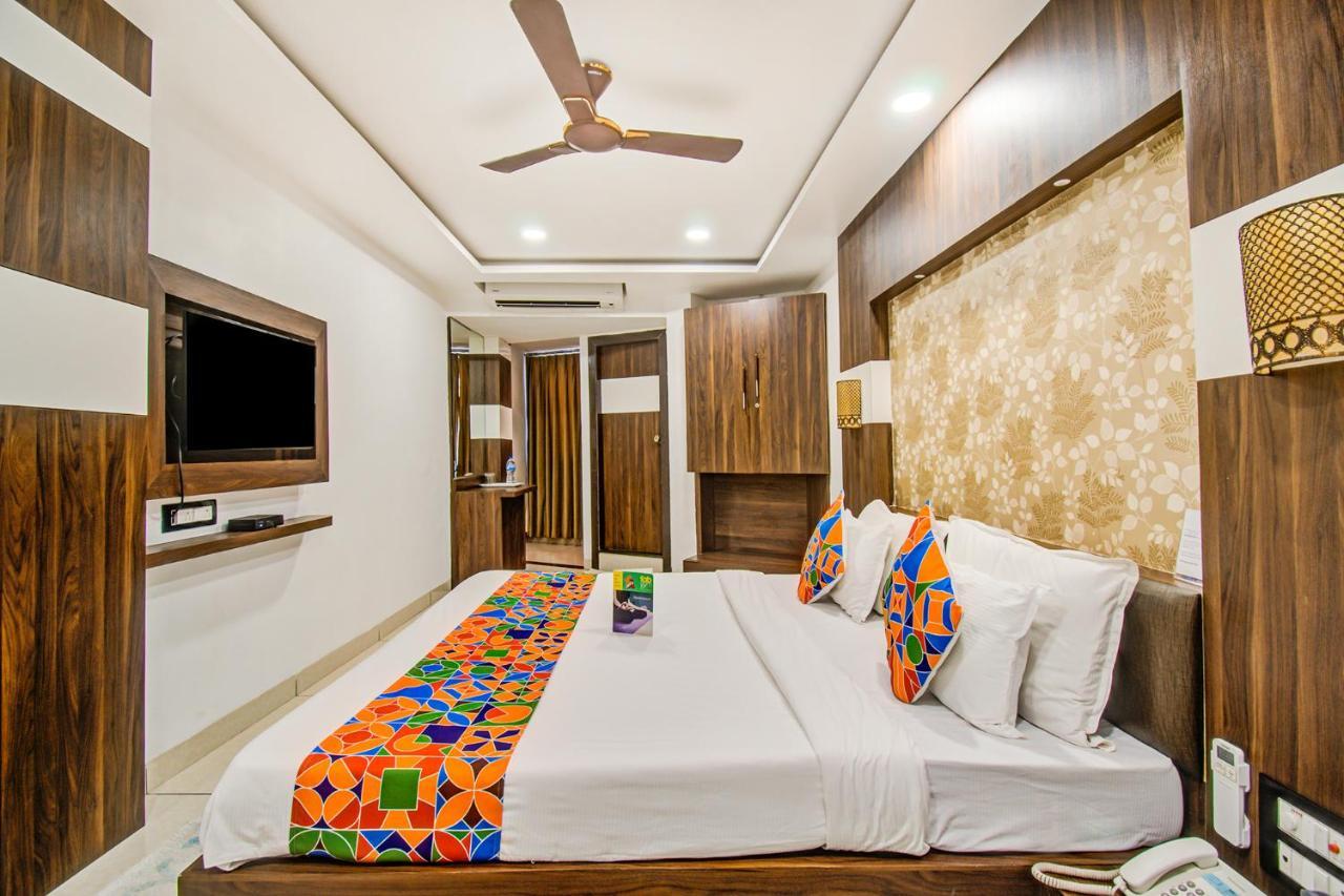 Fabhotel Rajnandani Residency Bhawarkua