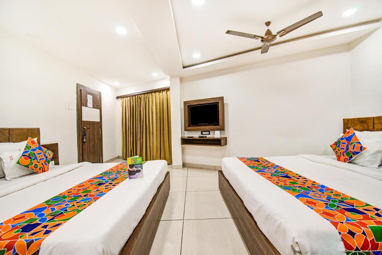 Fabhotel Rajnandani Residency Bhawarkua Hotel