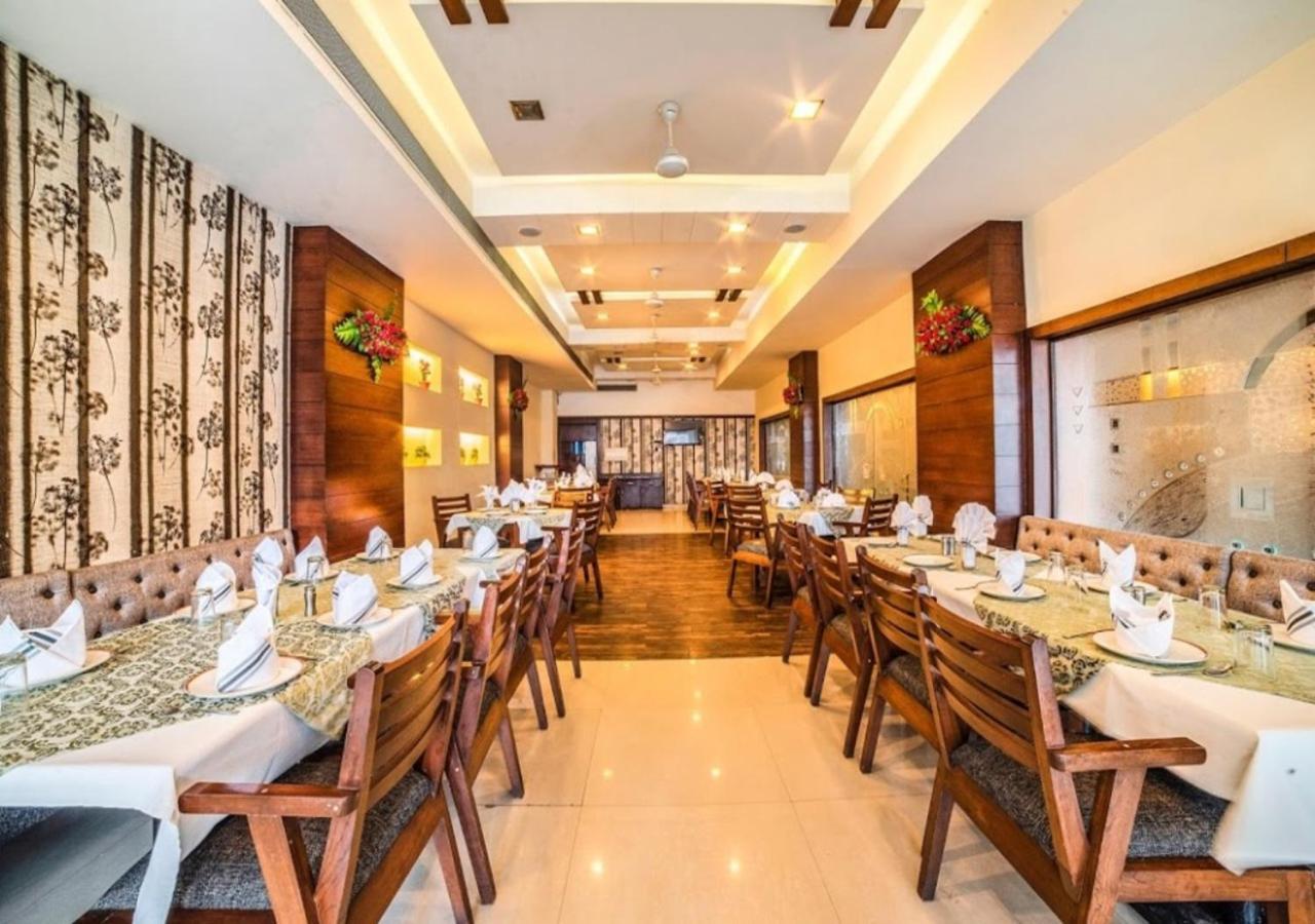 Kings Park Hotel