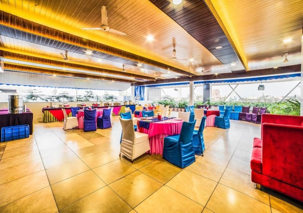 Kings Park Hotel