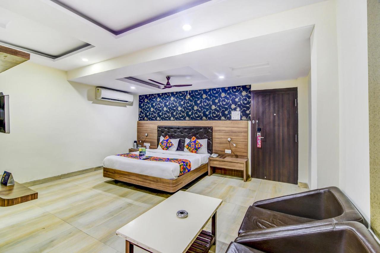 Prashant Hotel 3*