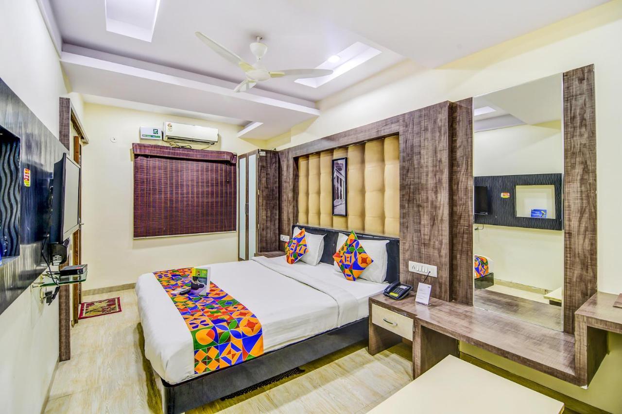 Prashant Hotel
