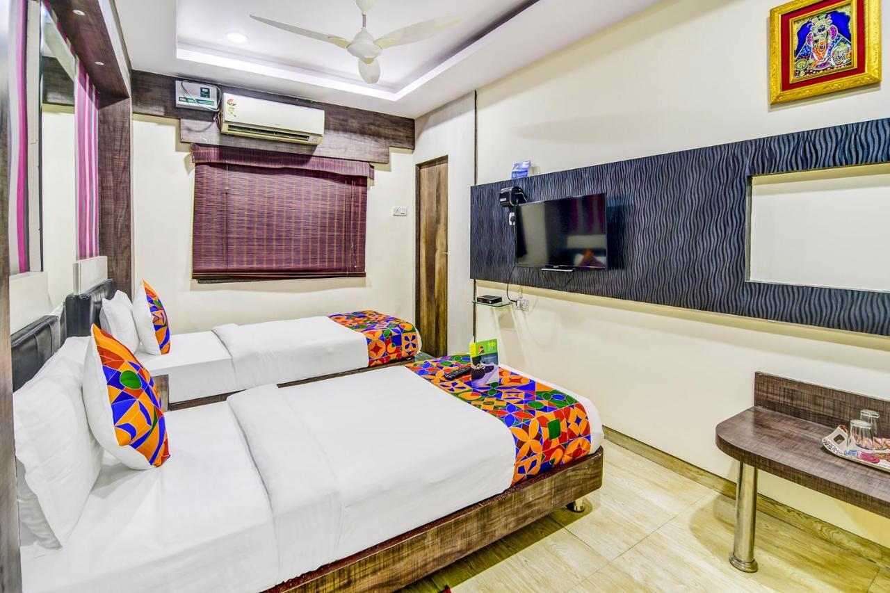 Prashant Hotel