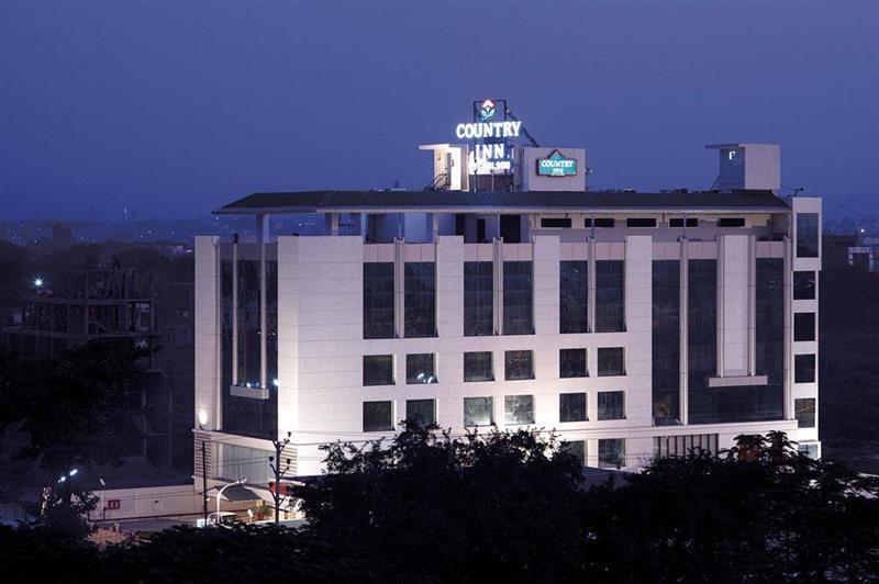 Surestay By Western 4* Indore