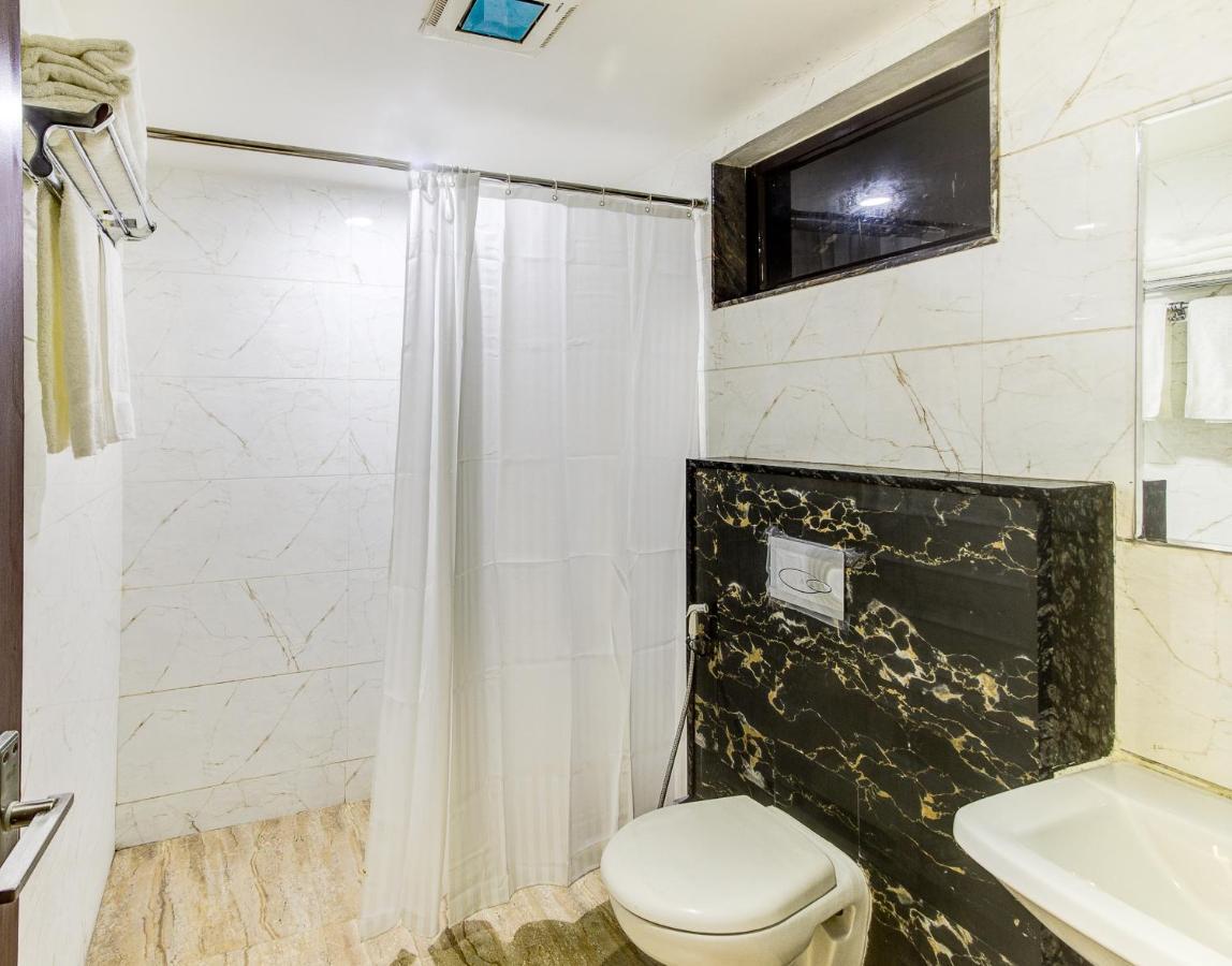 Hotel Treebo Shivani Indore