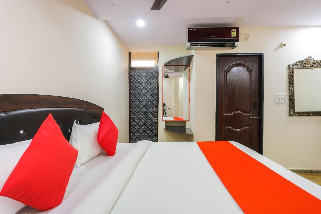 Oyo 62194 Pleasure Palace 3* Indore