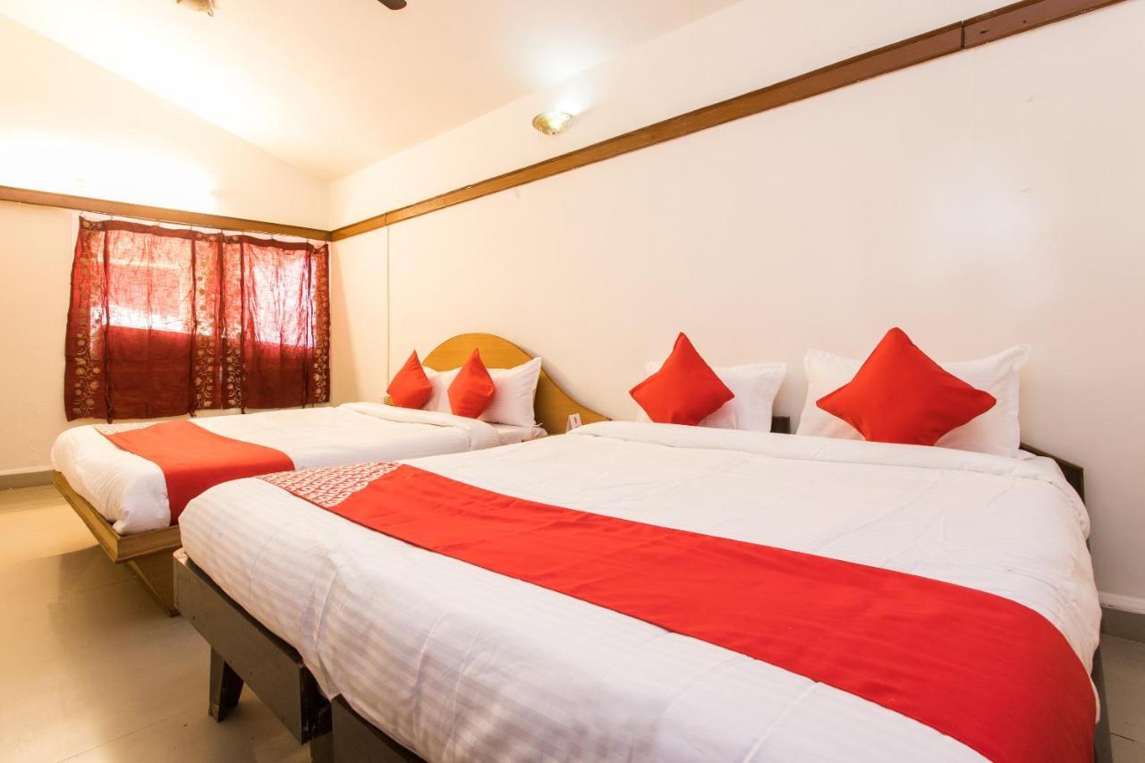 Oyo 13496 Royal Park 3*
