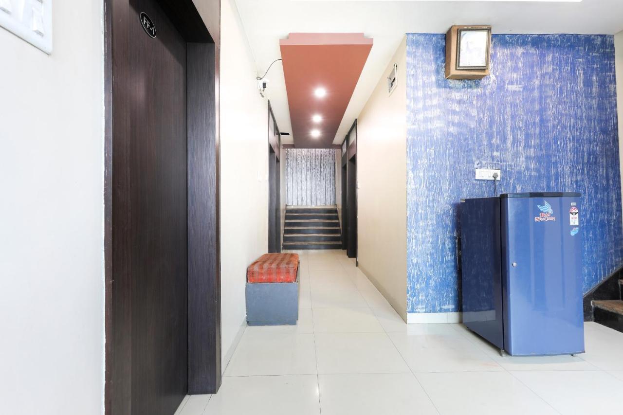 Oyo 3341 Malwa Country Hotel 3*