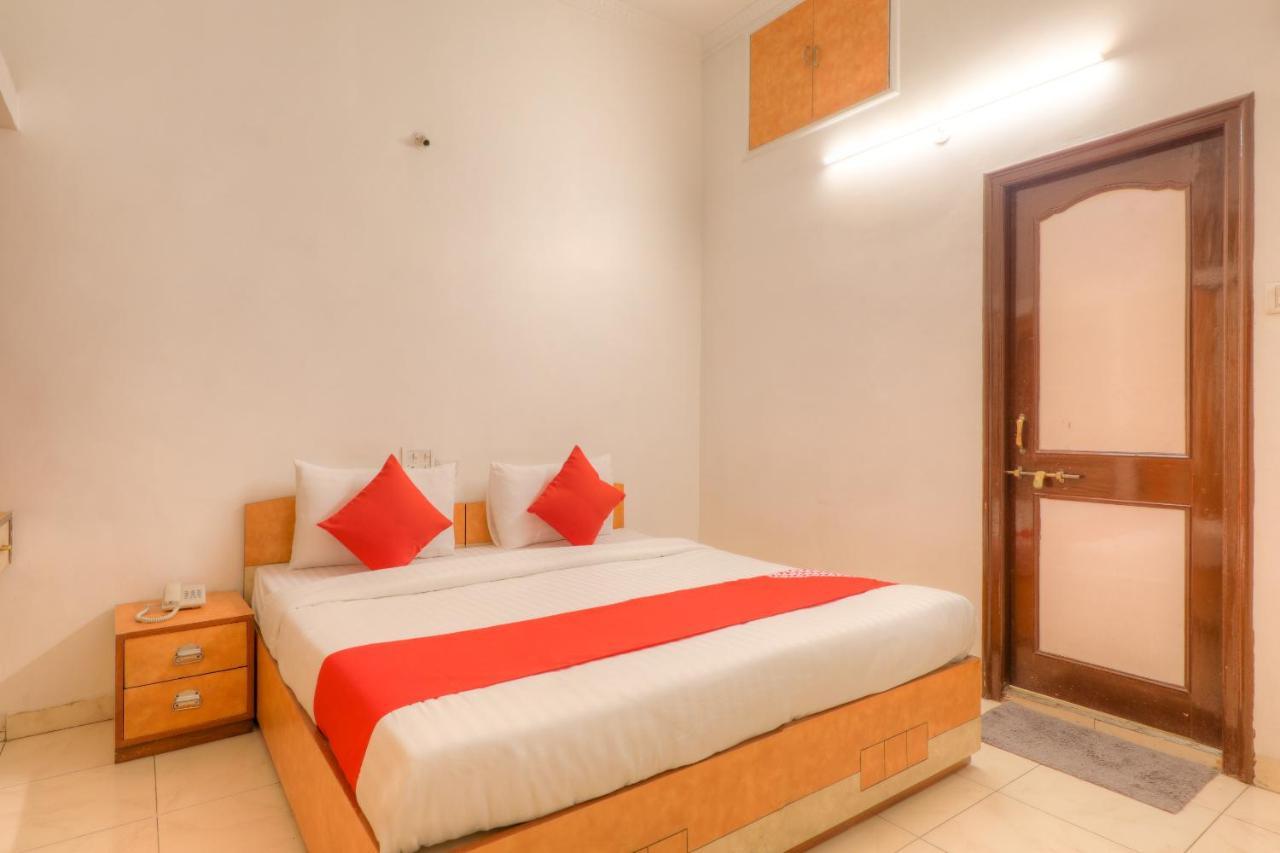 Hotel Oyo 22316 Kamla Kunj Garden 3*