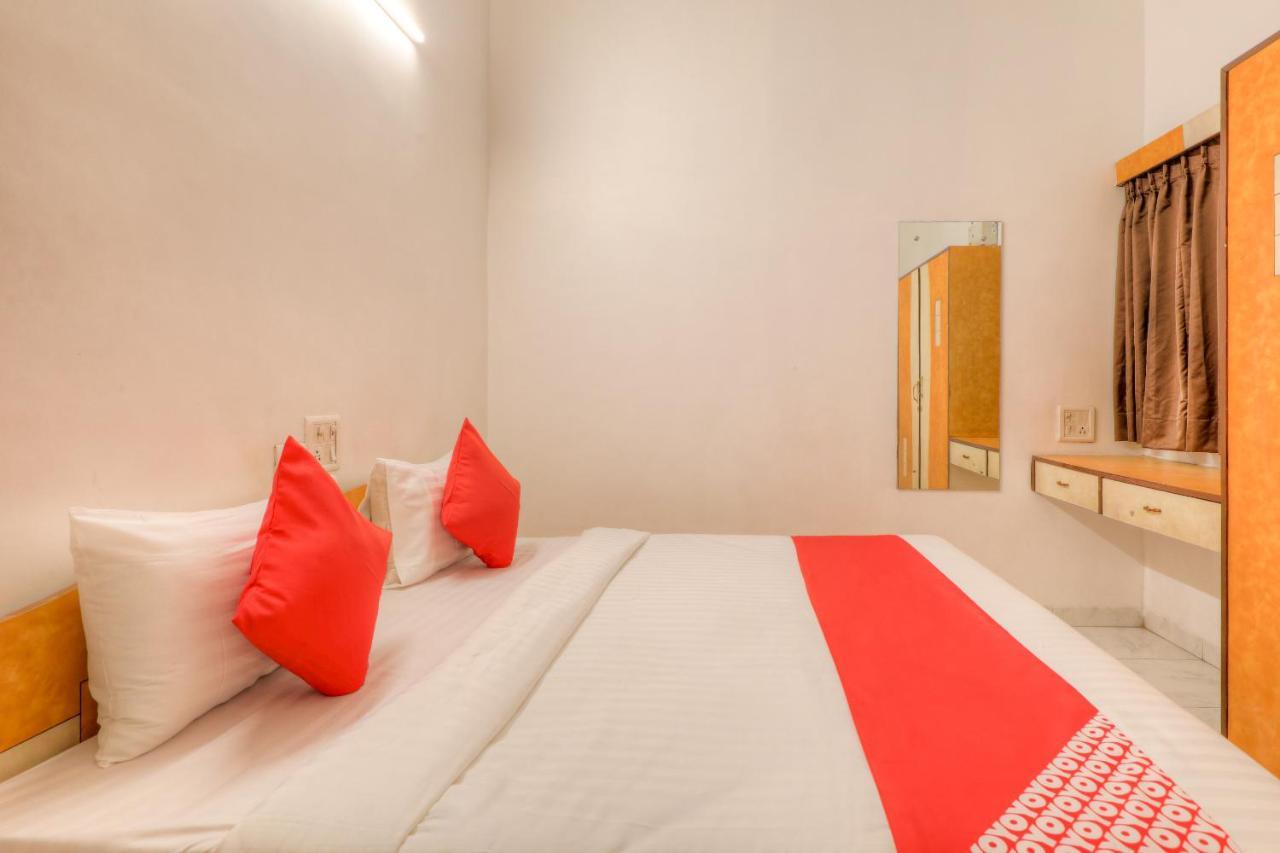Oyo 22316 Kamla Kunj Garden 3* Indore