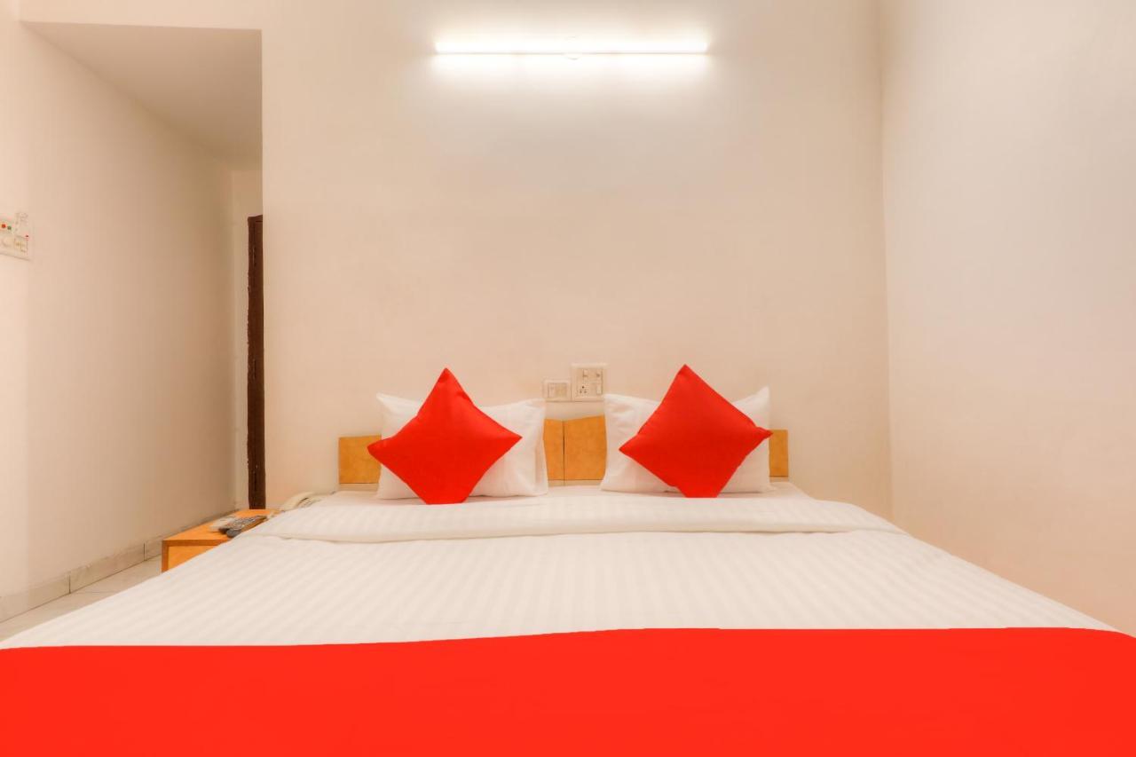 Oyo 22316 Kamla Kunj Garden 3*