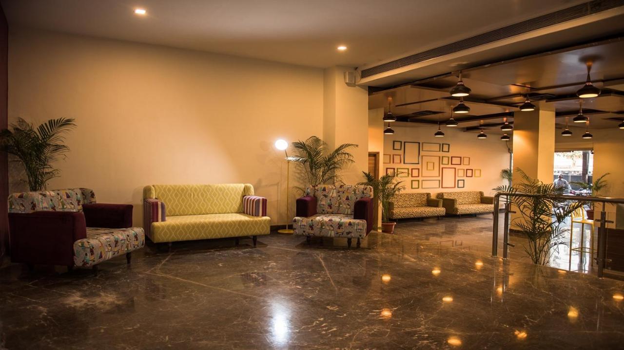 Hotel Cosmopolitan Indore