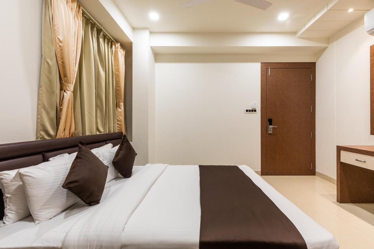 Hotel The Grand Shaurya 3*
