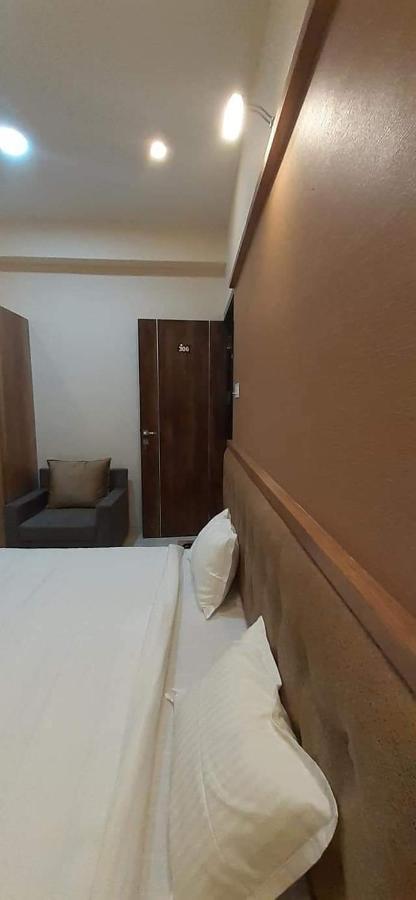 Giri Shankara Hotel Indore