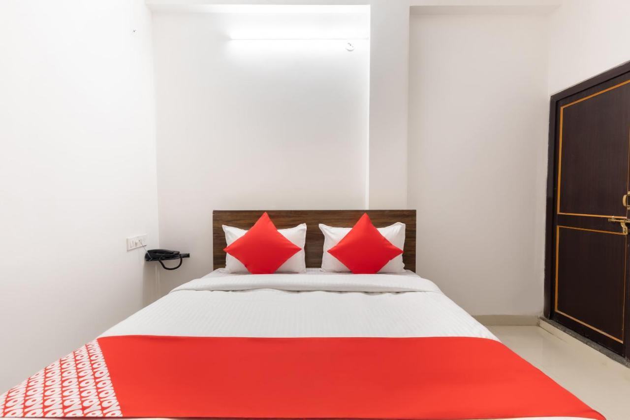 Hotel Oyo 39969 Shivansh Palace