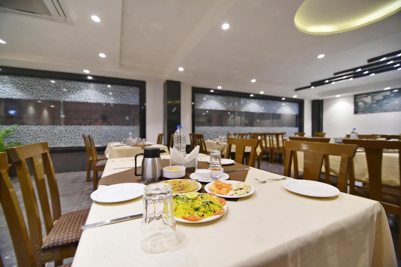 Jmc S Grande 3* Indore
