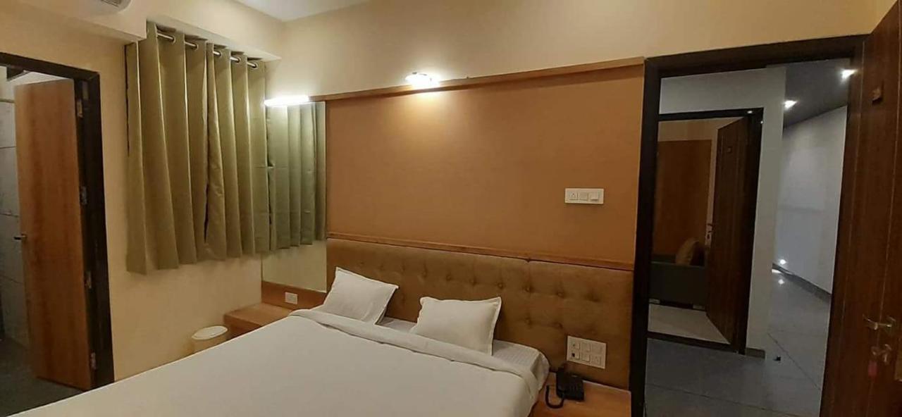 Giri Shankara 5* Indore
