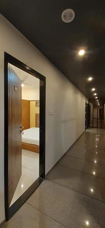 Giri Shankara 5* Indore