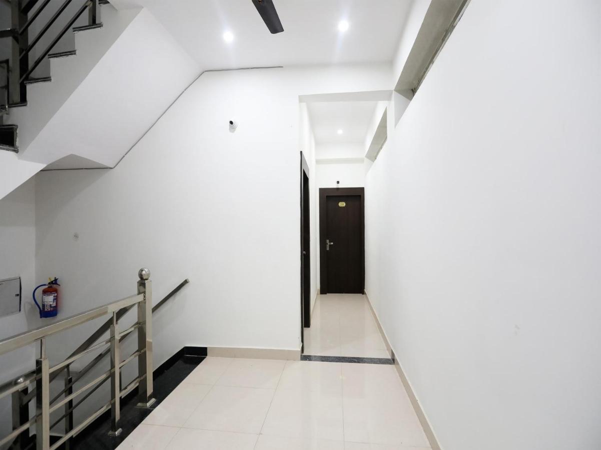 Oyo 3589 Dawar Regency 3*