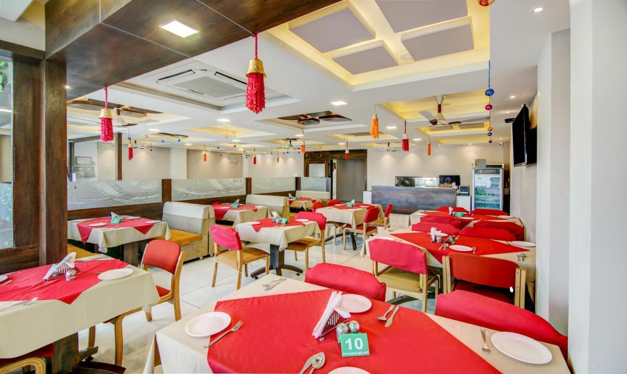 Hotel The Tripti & Banquets