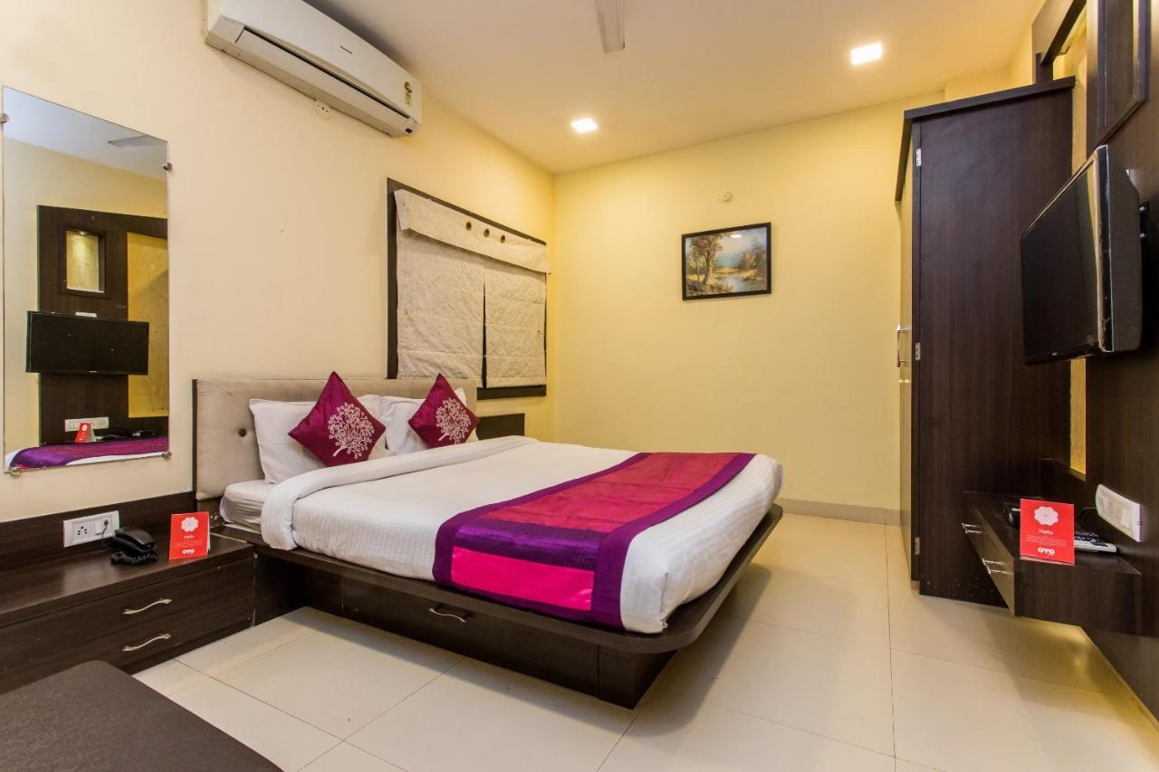 Oyo 2533 Pride 3* Indore