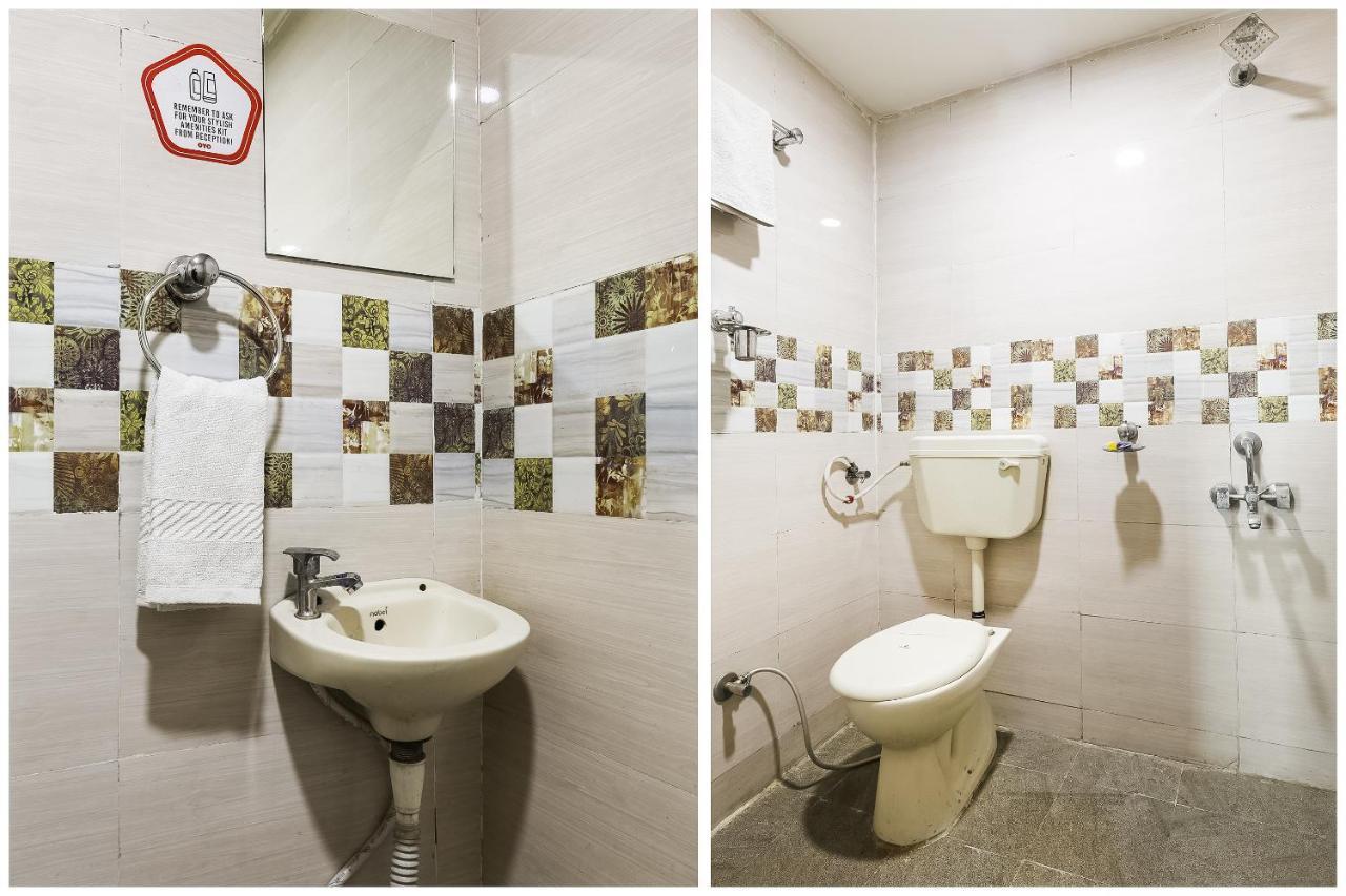 Hotel Oyo 30524 Relax