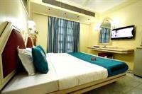 Oyo Near Chl Hospital Hotel 3*